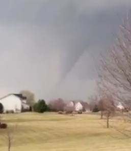 Dexter tornado forming